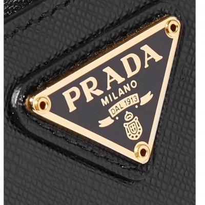 prada-logo-embellish...