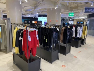 VOLYA-WEAR_1.jpg