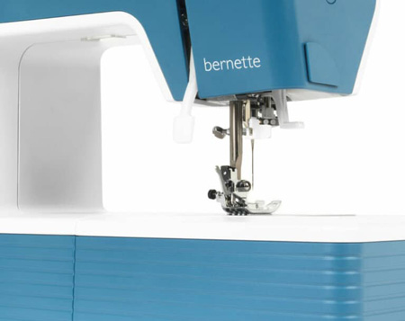 Швейная машина Bernina Bernette b05 Academy