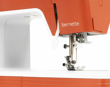 Швейная машина Bernina Bernette b05 Crafter