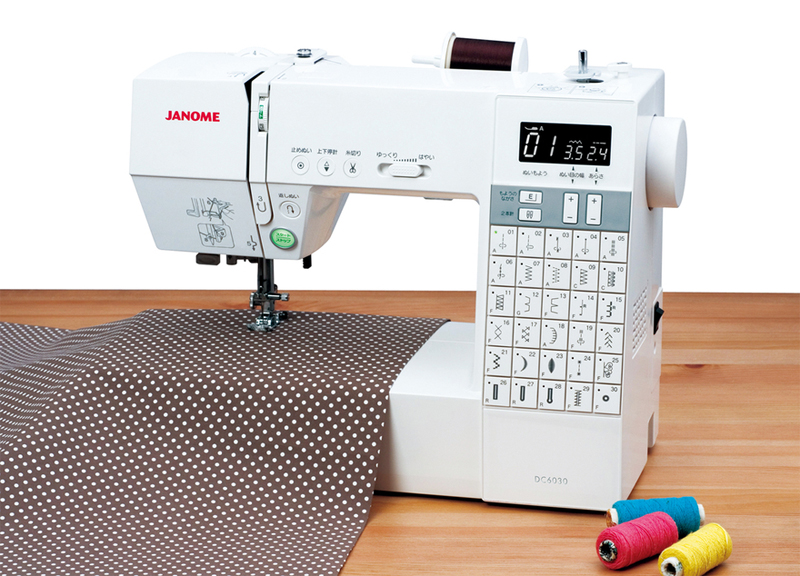   Janome DC 6030 