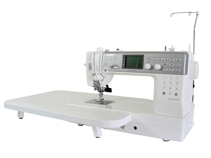 Janome Memory Craft 6700 (MC 6700)