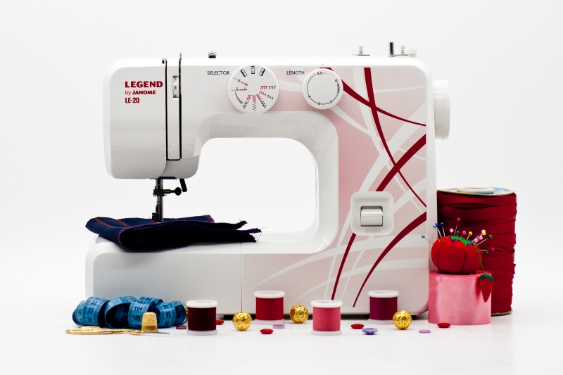   Janome LE 20