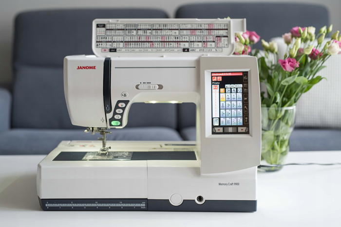 Швейно-вышивальная машина Janome Memory Craft 9900 (MC 9900)