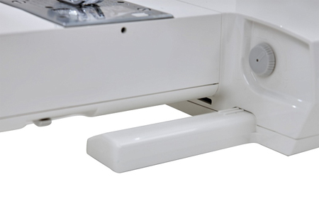 Компьютеризированная швейная машина Juki HZL-F700