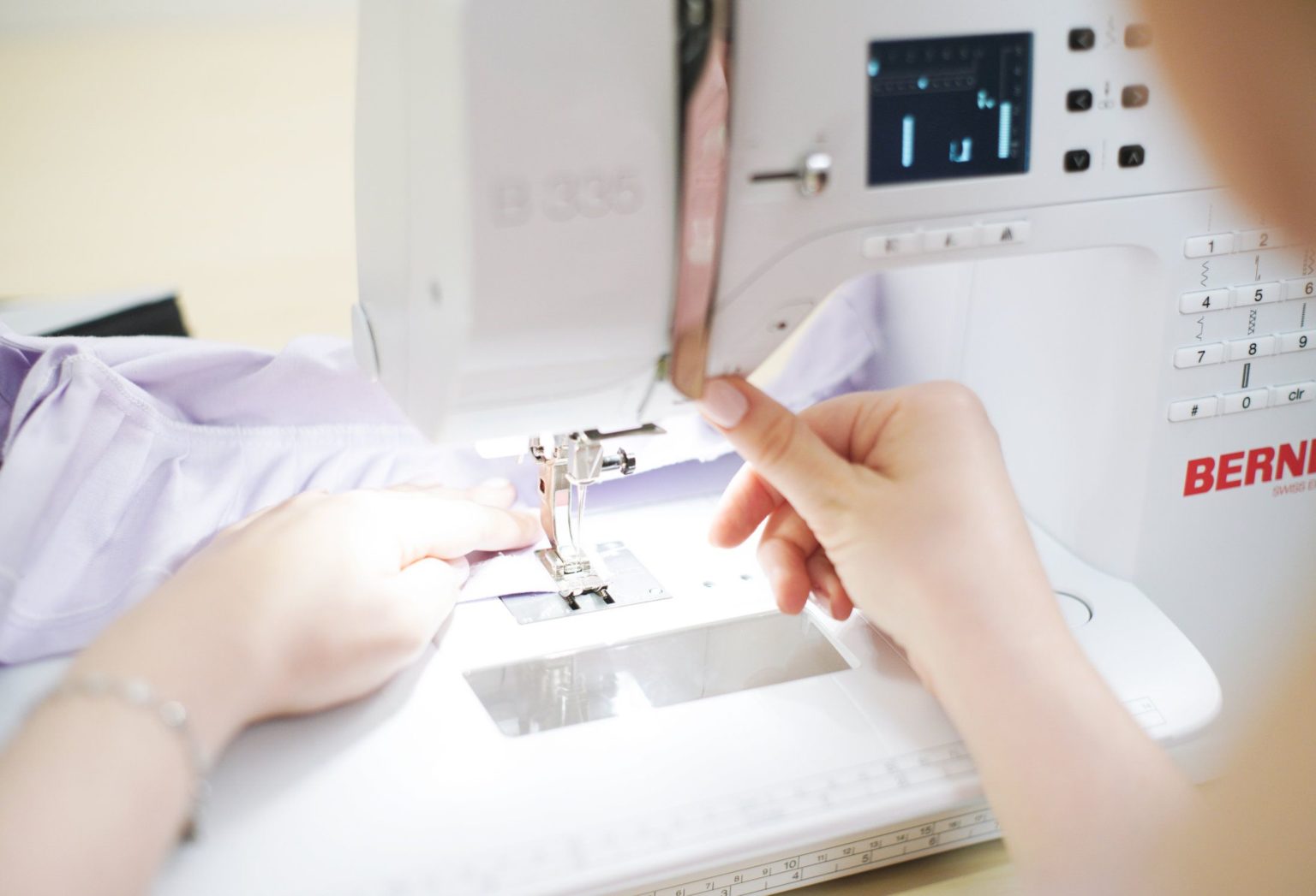 Швейная машина Bernina 335