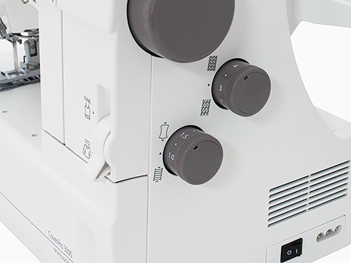   Janome CoverPro 3000 Professional